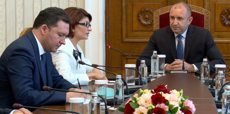 ГЕРБ при Радев: Връщаме мандата веднага